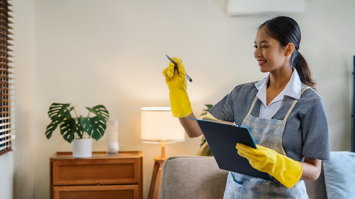 Get Ready for Every Season: Practical Tips for Spring Cleaning, Summer Decluttering, Winter Prep, and Holiday Organization