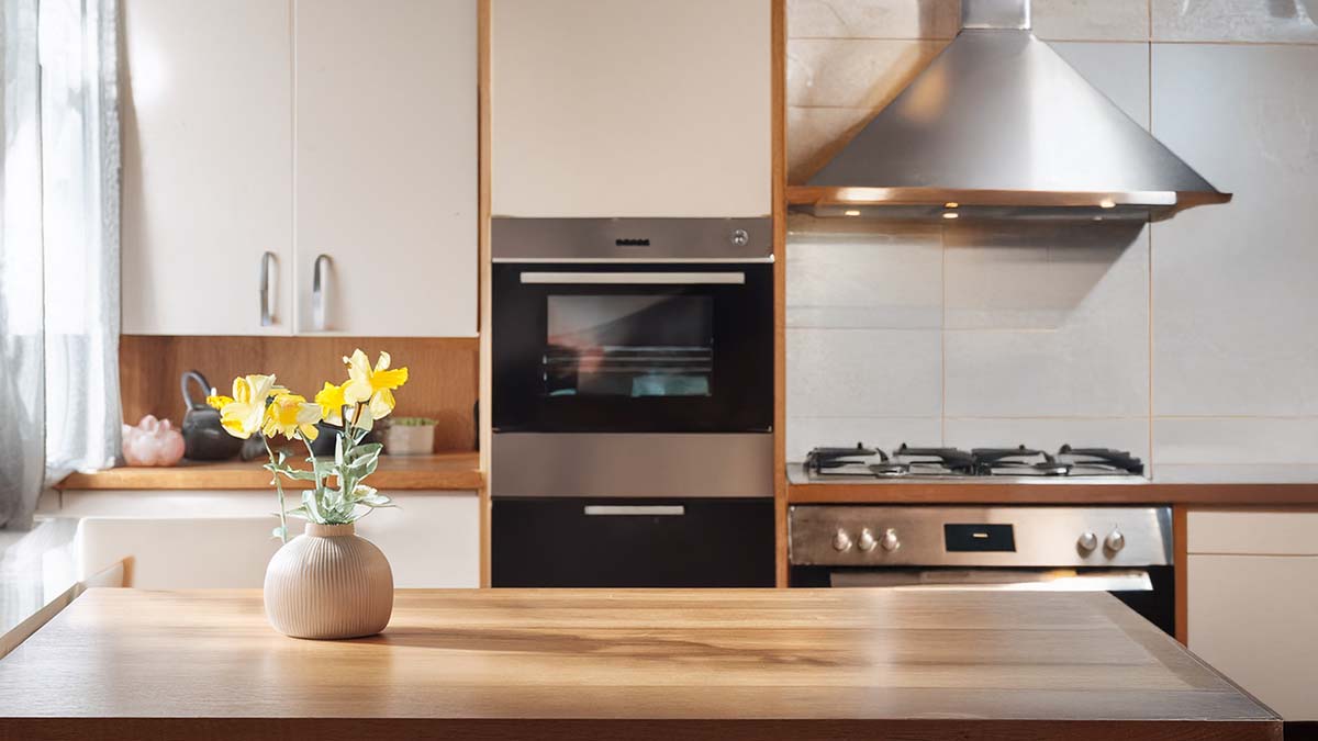 Easy Decluttering Tips to Organize Your Home and Feel Great